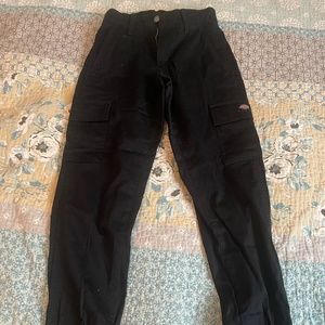 Dickie’s Women’s High Rise Fit Cargo Jogger Pants